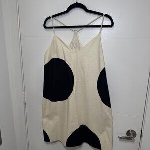 J CRE WHITE WITH BLACK POLKA DOT RACERBACK MODERN SUMMER DRESS SIZE 14